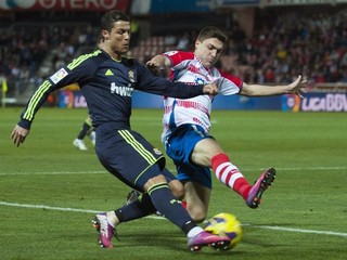 Európske futbalové kluby vykázali stratu 1,7 miliardy eur