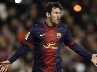 Messi vo štvrtok predĺži zmluvu s Barcou do roku 2018