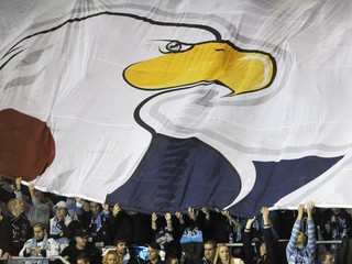 Na Slovan treba zaplatiť za play off 55 eur, na Lev stačí osem