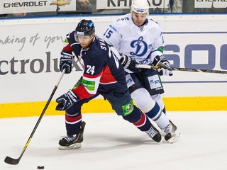 Bratislavský klub je v konkurencii 28 účastníkov Kontinentálnej hokejovej ligy nováčikom, no má najdlhšiu históriu, založili ho v roku 1921. Dinamo až v roku 1946.