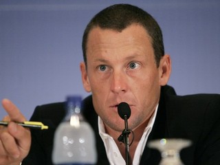 Armstrong má prezradiť tajomstvá dopingu, môže sa vyhnúť doživotnému zákazu