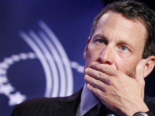 Armstrong zrejme príde aj o francúzsky Rad čestnej légie