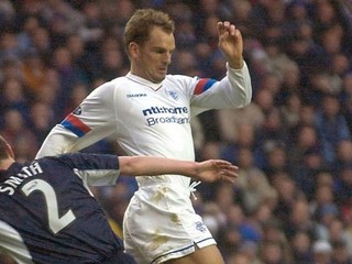 Ronald De Boer na archívnej snímke z roku 2003.