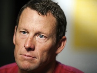BBC odobrala Armstrongovi titul Osobnosť roka 2003