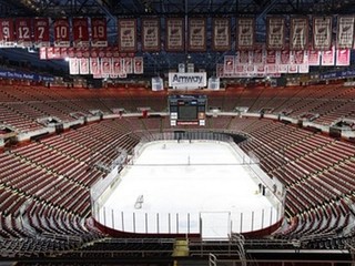 Podľa Medvedeva sú v NHL egoisti