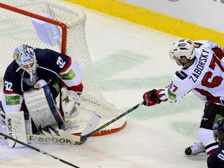 Omsk zdolal Novgorod a vedie Východnú konferenciu
