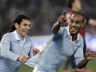 Lazio zmenšilo náskok Juve na 5 bodov