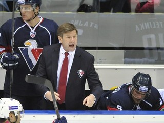 Rostislav Čada vedie Slovan do play off KHL, do konca základnej časti hrá mužstvo ešte jedenásť zápasov.