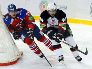 Juraj Mikúš (vľavo).