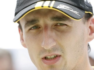 Kubica sa vracia na okruhy, bude testovať pre Mercedes