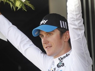 Geraint Thomas si udržiava päťsekundový náskok pred Slagterom.