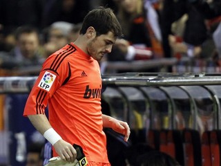 Casillas si pri strete so spoluhráčom zlomil prst na ľavej ruke