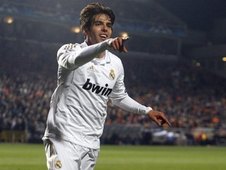 Kaka bude možno už v utorok hráčom Machačkala