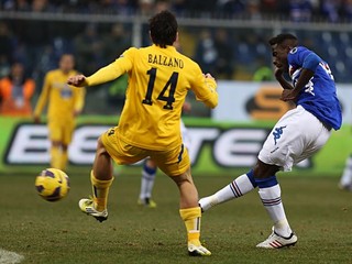 FIFA stopla prestup Velazqueza, Janov a Independiente dostali pokuty