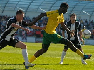 Ceesay ide za trénerom Weissom do Kairatu Almaty