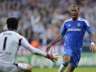 Mourinho: Chelsea sa bude trápiť po odchode Drogbu