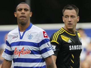 John Terry (vpravo) a Anton Ferdinand.