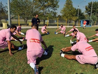 Hráči Voukefalasu pred zápasom.