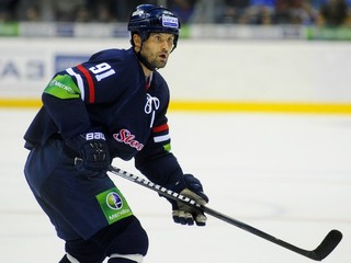 Ján Lipiansky hral za Slovan v Prahe ešte vo federálnej lige. A teraz znova na ľade KHL.