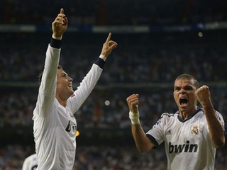 Ronaldo a Pepe.