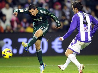 Real prehrával vo Valladolide, ale triumfoval 3:2