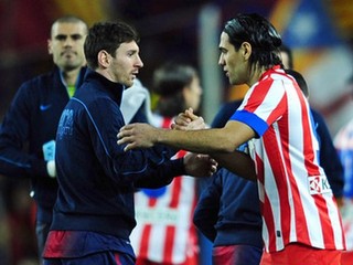 Messi a Falcao, dvaja najlepší strelci španielskej La Ligy.