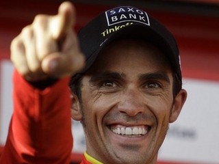 Contador sa vrátil ako šampión, vyhral Vueltu