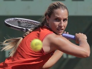 Cibulková aj Kližan postúpili na Roland Garros do 2. kola