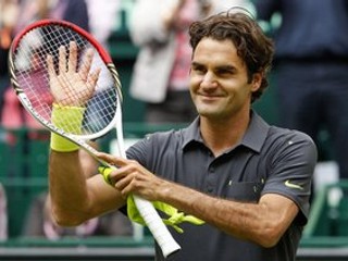 Roger Federer sa ešte lúčiť s profesionálnou kariérou nechce.