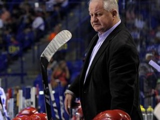 Jediný slovenský tréner v KHL Július Šupler povedie ukrajinské mužstvo z Donecka. Zmluvu má na tri roky.