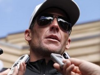 Armstrong nedopoval, rozhodla prokuratúra