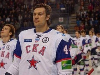 Za Petrohrad hrá aj Jevgenij Artjuchin.