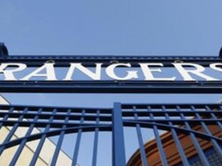 Rangers sú v nútenej správe a bez desiatich bodov