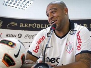 Adriano skončil v Corinthians, odmietol sa odvážiť