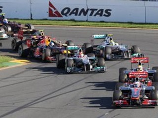 Prvú Veľkú cenu sezóny vyhral Button