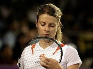 Martina Suchá vyhrala dva turnaje WTA - Hobart 2002 a Quebec City 2004. Bola na 37. mieste WTA. Kariéru ukončila v roku 2008, stala sa trénerkou. Viedla slovenskú juniorku Chantal Škamlovú, trénovala v akadémii Love4Tennis. Od februára 2012 je v Akadémii