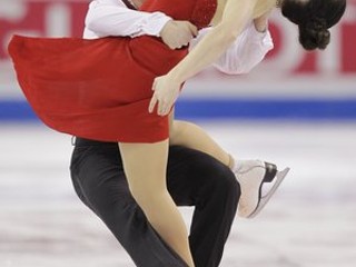 Kanaďania Scott Moir a Tessa Virtueová.
