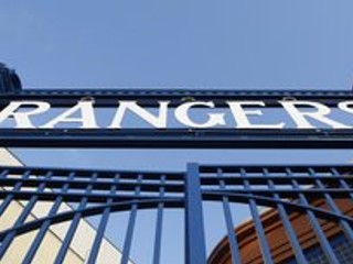Predaj Rangers zdržia sankcie od ligy