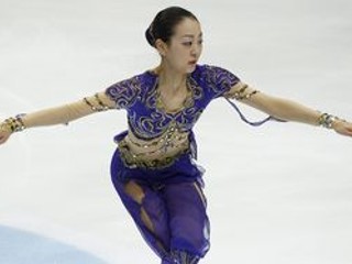 Mao Asadová.