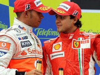 Lewis Hamilton s Felipem Massom.