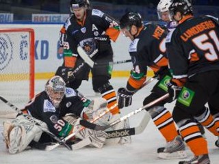 Lev prehral na ľade Chanty-Mansijsku 2:4