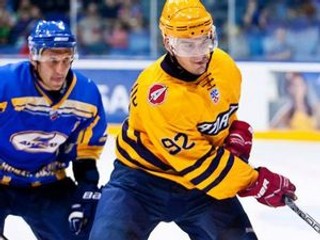 Branko Radivojevič (v žltom)