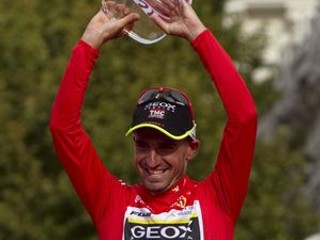 Juan Jose Cobo vyhral 66. ročník pretekov Vuelta a Espaňa.