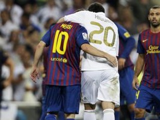 Lionel Messi a Gonzalo Higuaín.