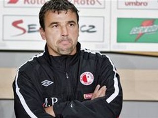 Tréner Slavie Michal Petrouš
