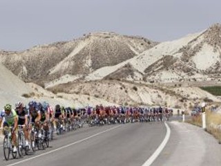 Gavazzi vyhral 18. etapu Vuelty, Sagan 39.