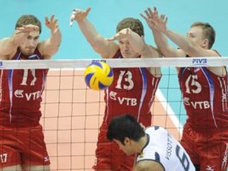 Ruskí volejbalisti vyhrali posledný ročník Svetovej ligy, keď vo finále zdolali aj olympijských víťazov z Brazílie. Preto sú najväčší favoriti aj na titul majstrov Európy, na ktorý čakajú od roku 1991.