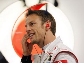 Jenson Button predĺžil zmluvu s McLarenom