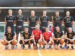 Volejbalisti Volley Teamu UNICEF Bratislava nastupujú ako prvý tím na Slovensku s logom UNICEF.