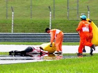 Usporiadateľov VC Malajzie kritizujú za Simoncelliho smrť